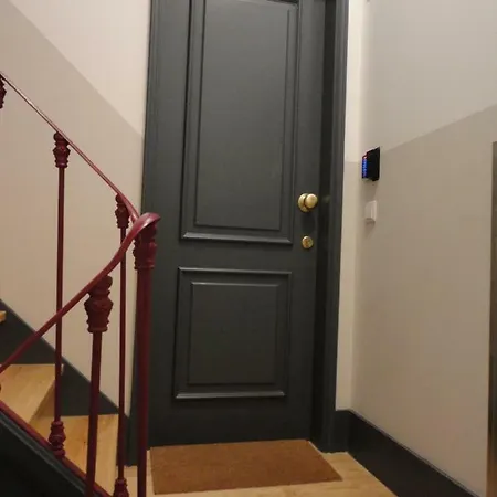 Center Modern Art Апартаменты